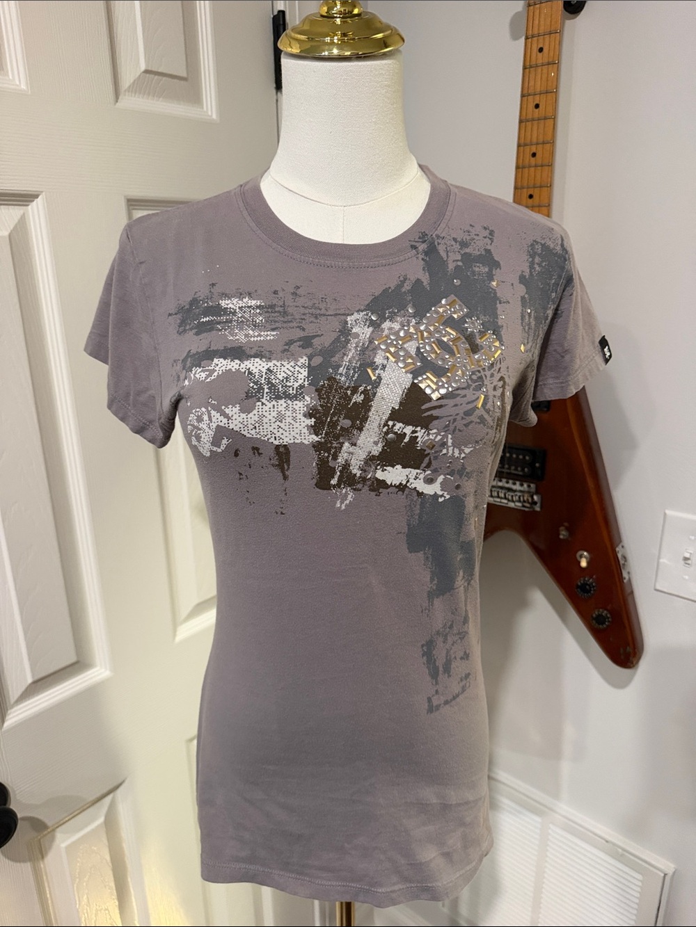 Vtg Y2K DC Shoes Rhinestone Studded Logo Graphic Tee Grey Splatter M